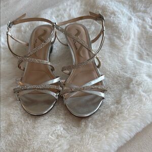 Elegant Silver Strappy Sandals 7.5 wedge